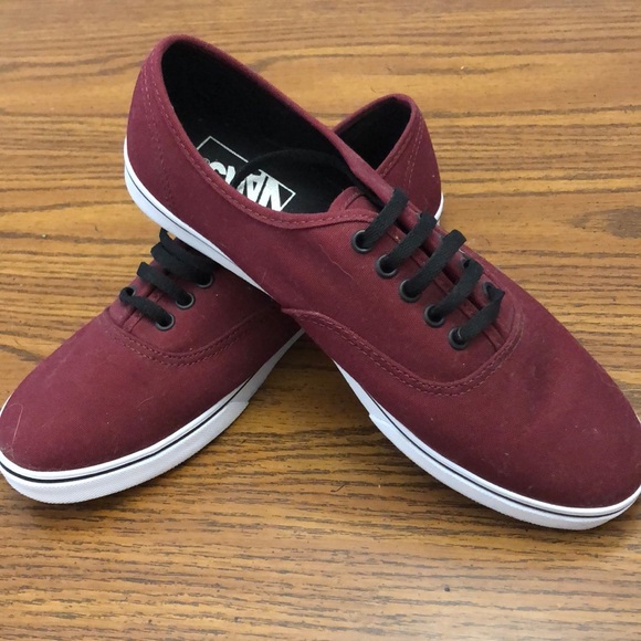 vans with black laces